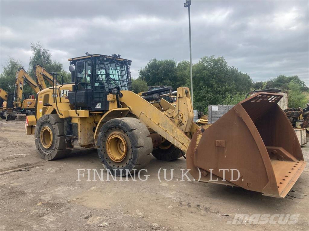 CAT 950M Naudoti ratiniai krautuvai