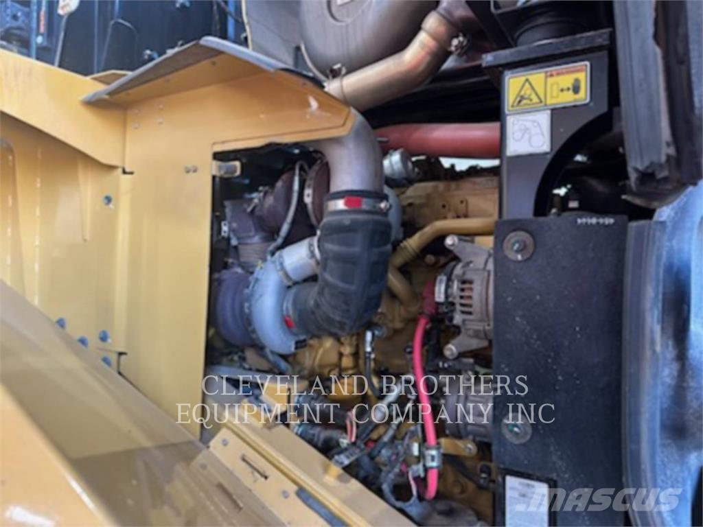 CAT 950M Naudoti ratiniai krautuvai