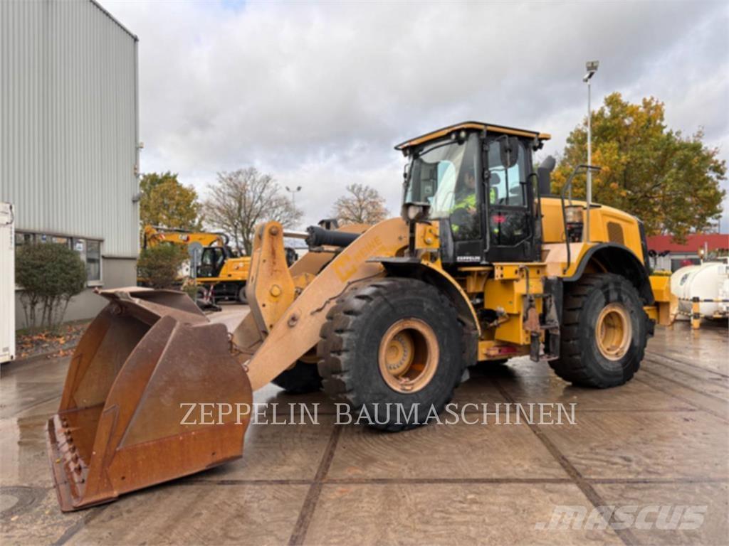 CAT 950M Naudoti ratiniai krautuvai