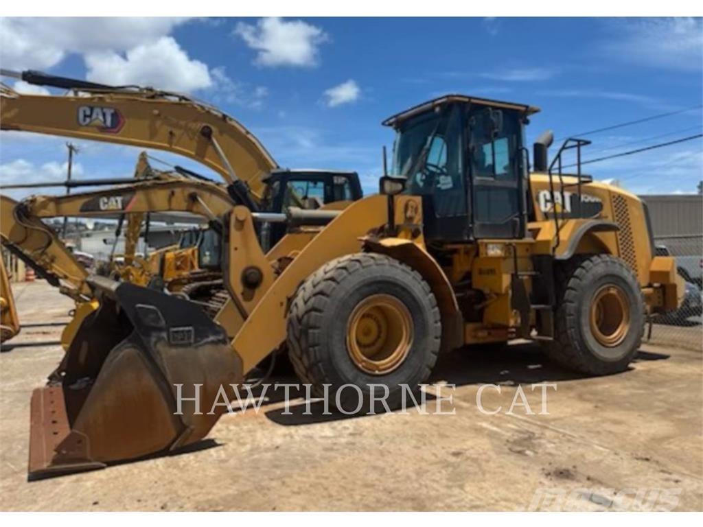 CAT 950M Naudoti ratiniai krautuvai