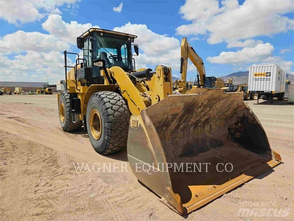 CAT 950M Naudoti ratiniai krautuvai
