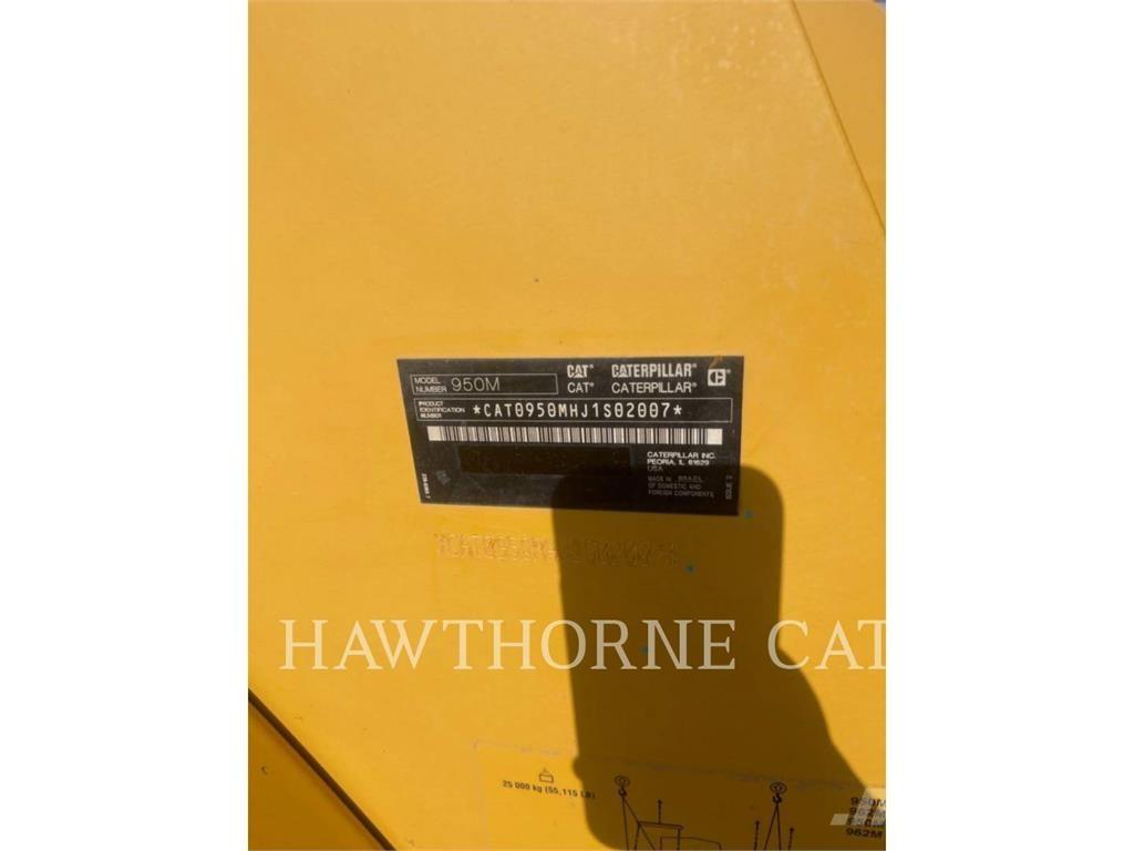 CAT 950M Naudoti ratiniai krautuvai