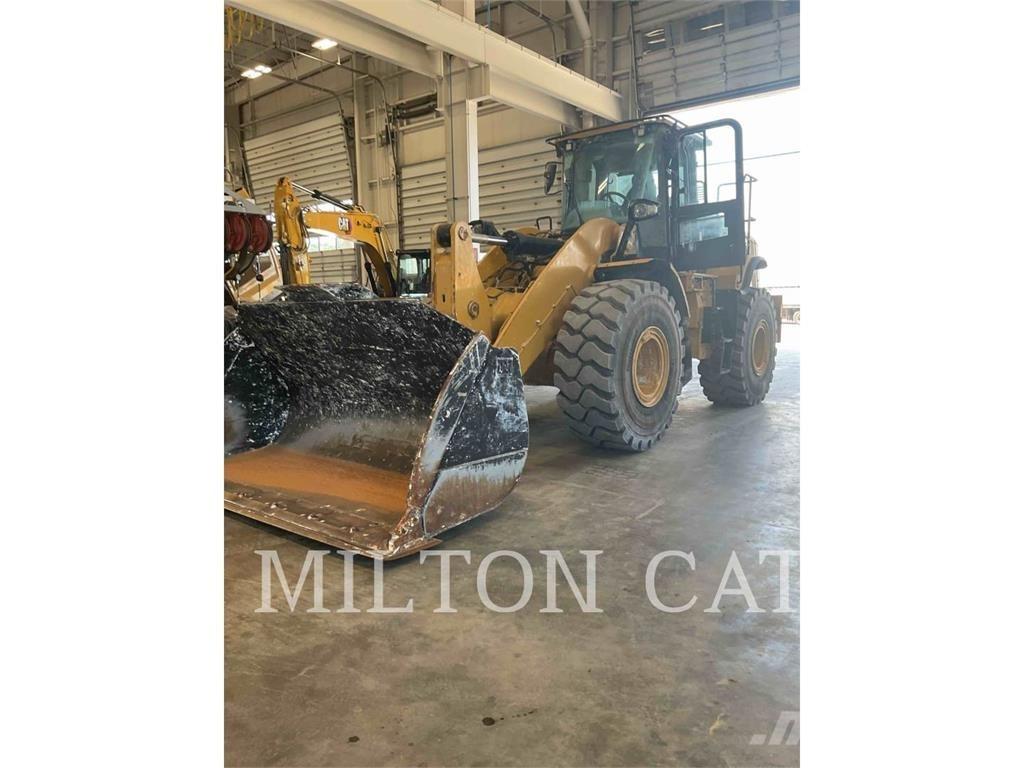 CAT 950M 3V Naudoti ratiniai krautuvai