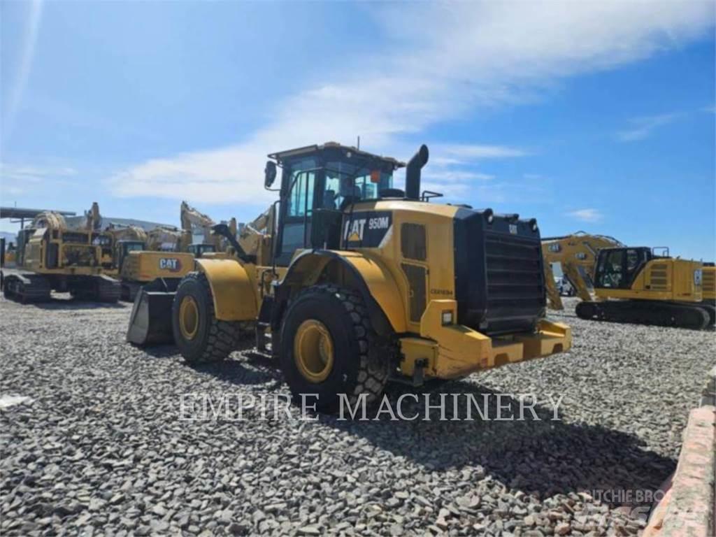CAT 950M-BR Naudoti ratiniai krautuvai