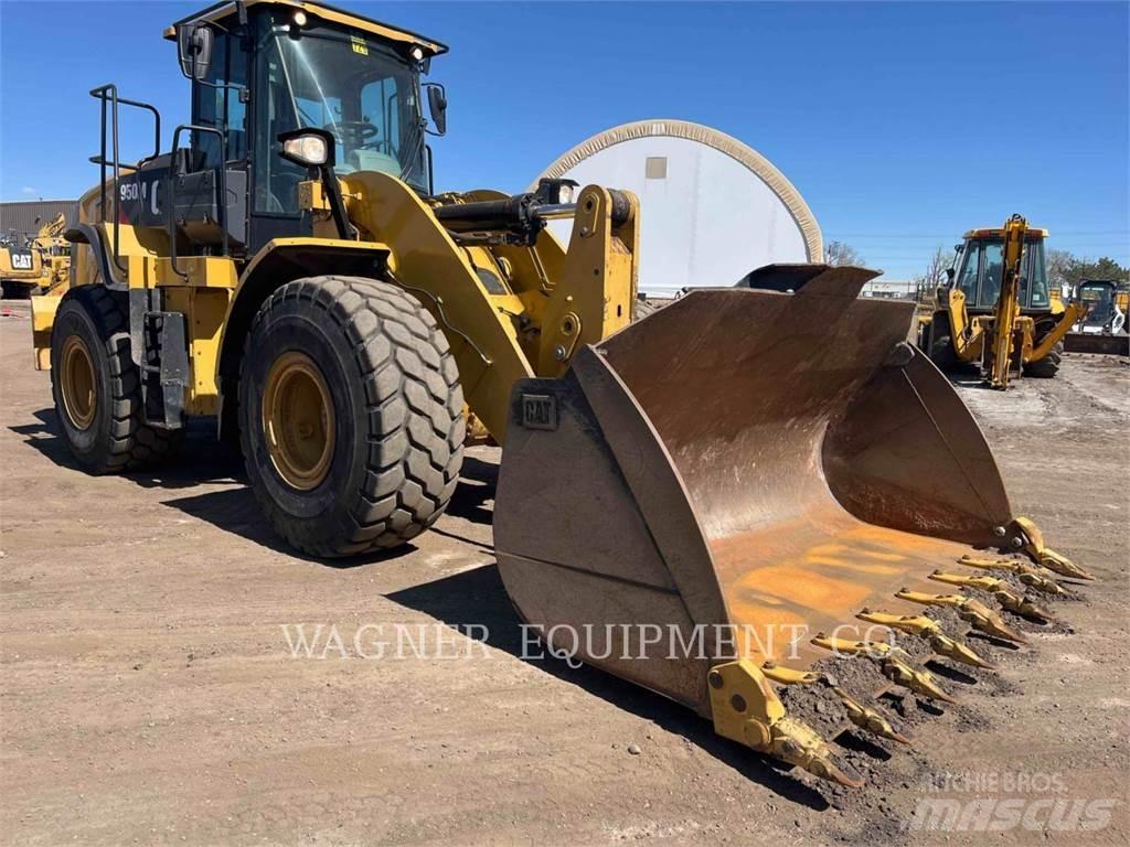 CAT 950M FC Naudoti ratiniai krautuvai
