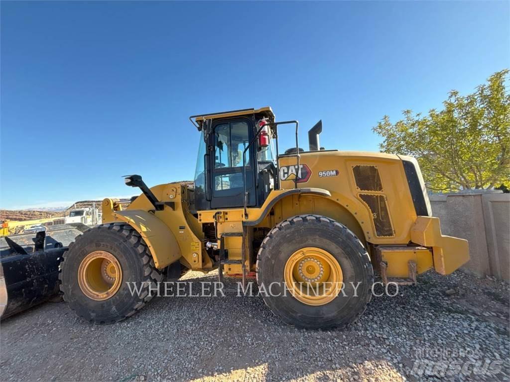 CAT 950M QC Naudoti ratiniai krautuvai