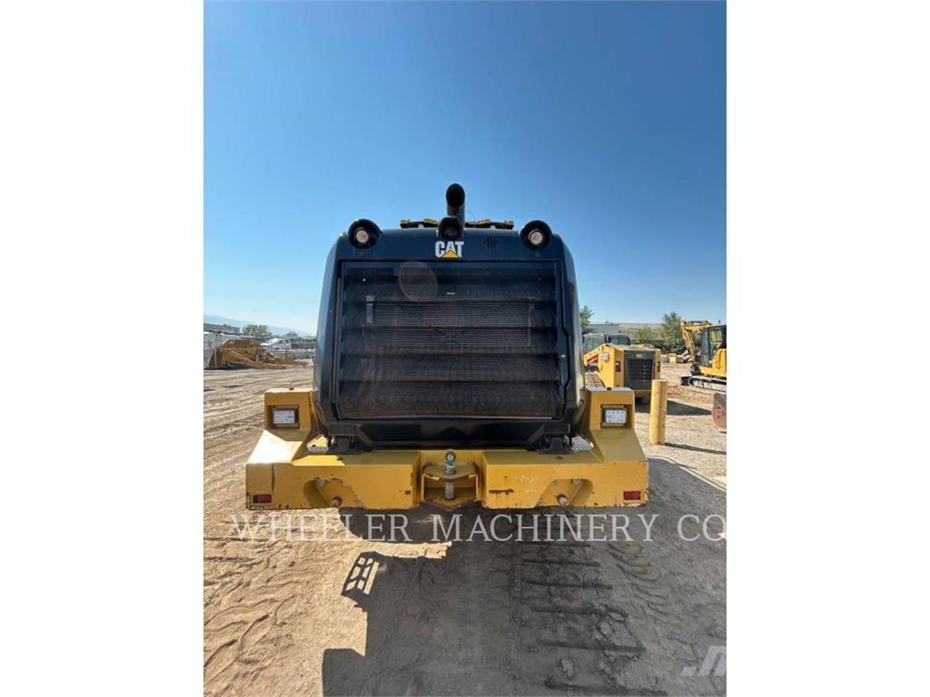 CAT 950M QC Naudoti ratiniai krautuvai