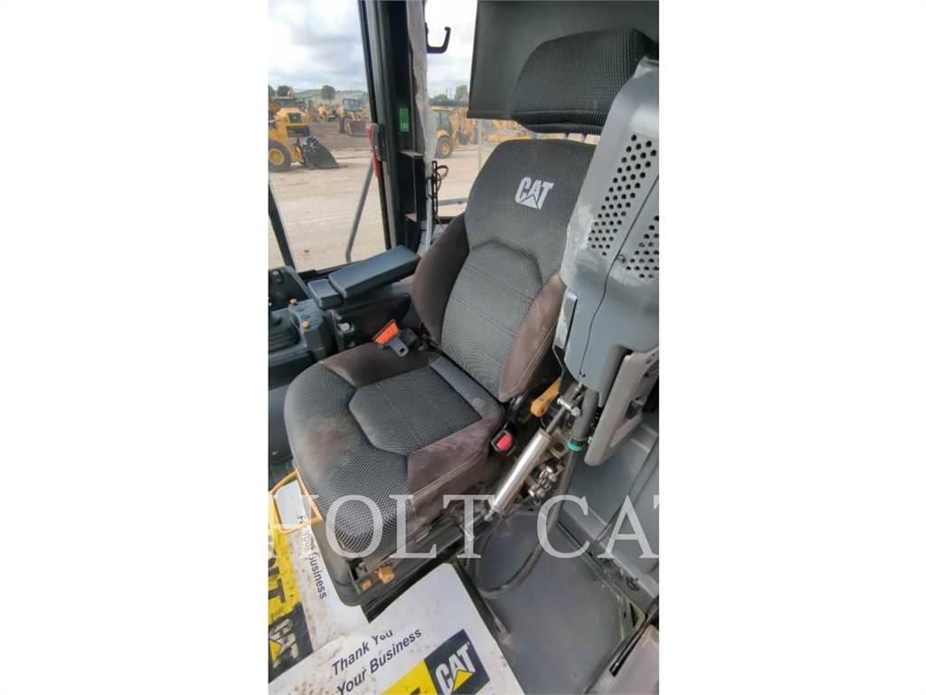 CAT 950M QC Naudoti ratiniai krautuvai