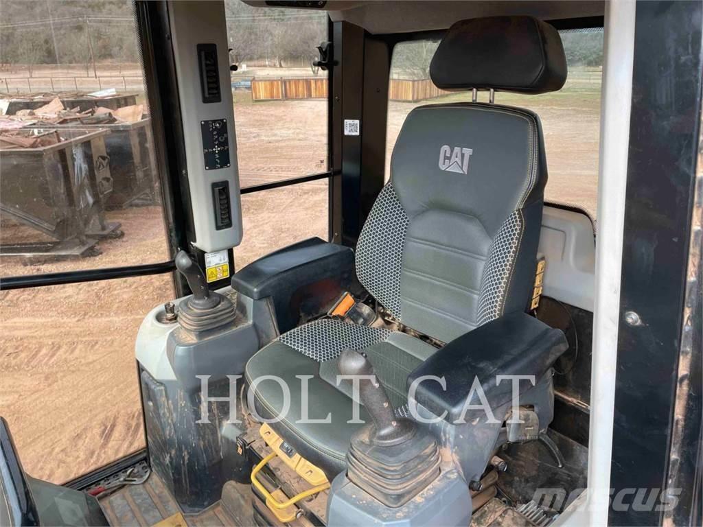 CAT 953 QC Vikšriniai krautuvai