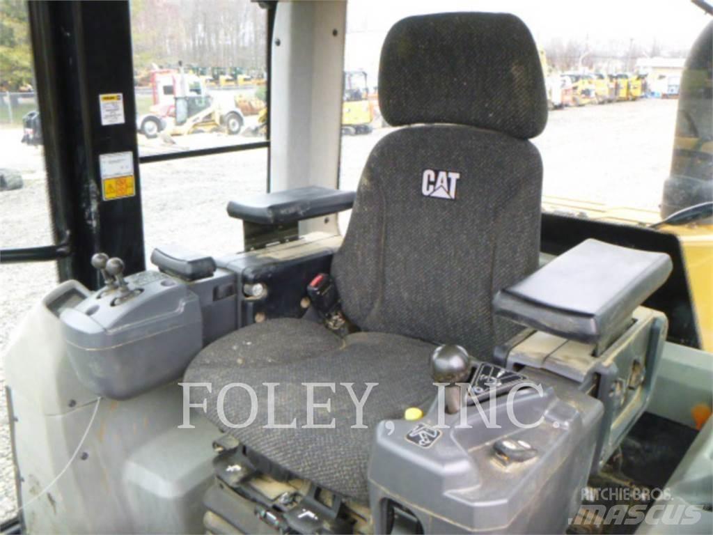 CAT 953D Vikšriniai krautuvai