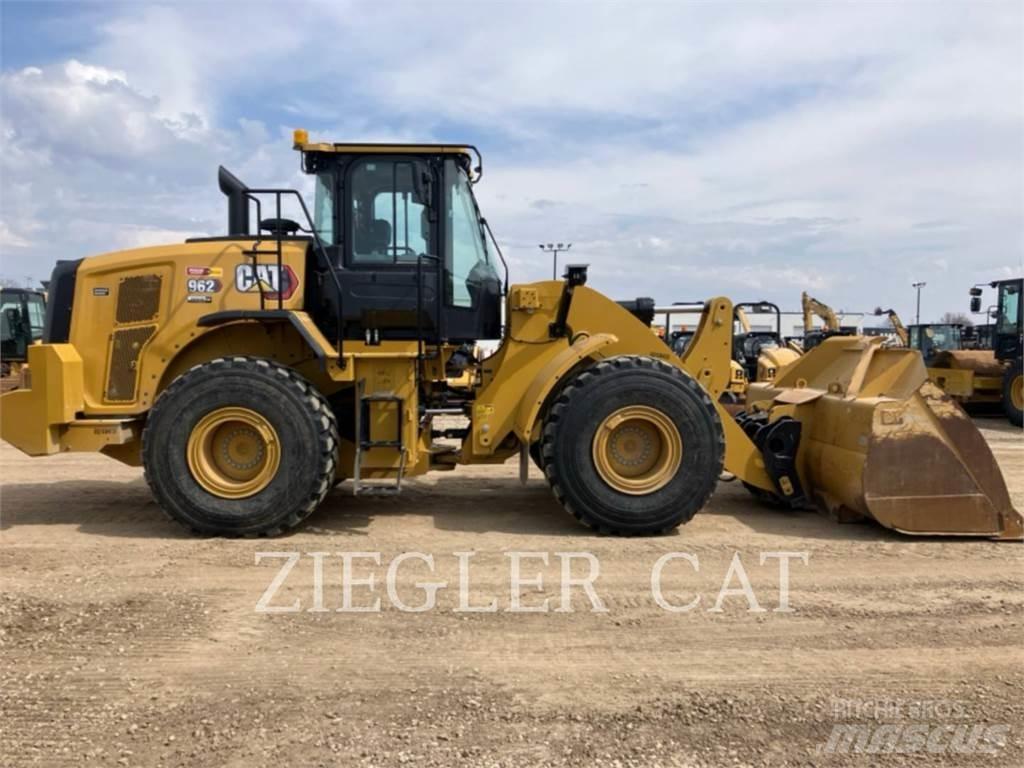 CAT 962 Naudoti ratiniai krautuvai