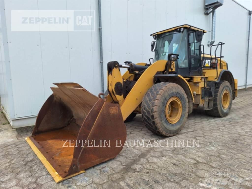CAT 962M Naudoti ratiniai krautuvai