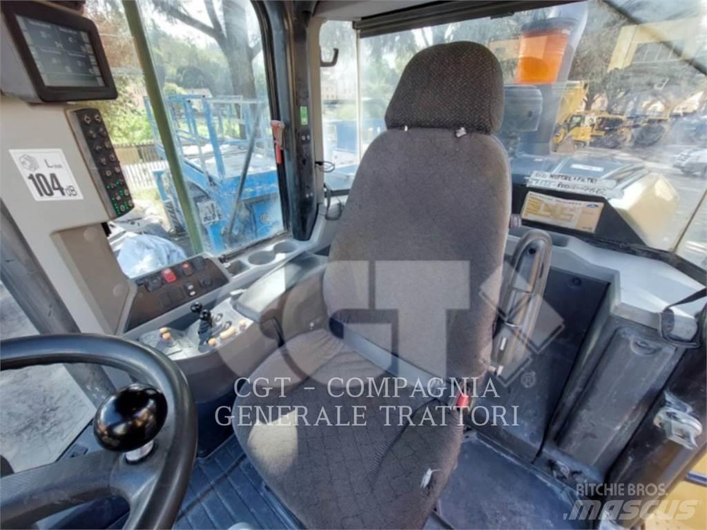 CAT 962M Naudoti ratiniai krautuvai