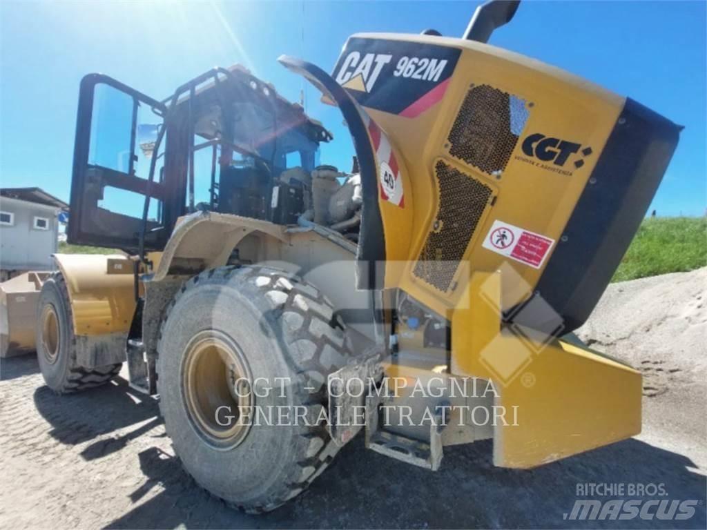 CAT 962M Naudoti ratiniai krautuvai