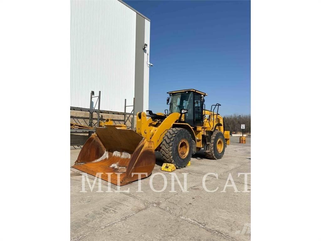 CAT 962M Naudoti ratiniai krautuvai