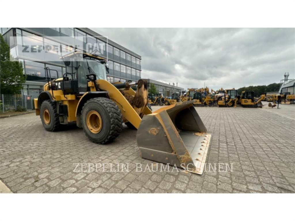 CAT 962M Naudoti ratiniai krautuvai