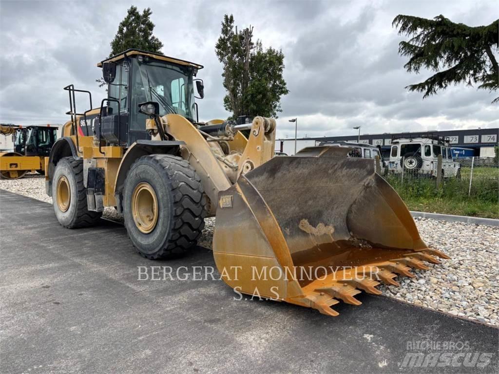 CAT 962M Naudoti ratiniai krautuvai