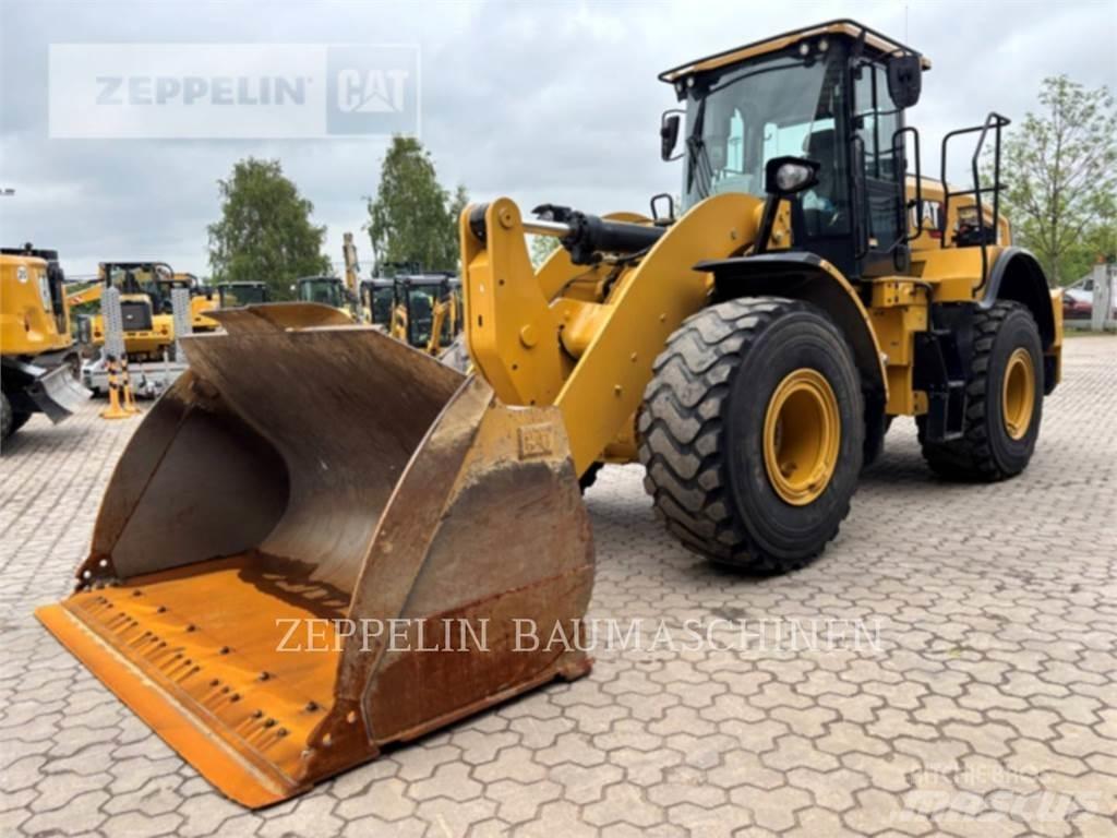 CAT 962M Naudoti ratiniai krautuvai
