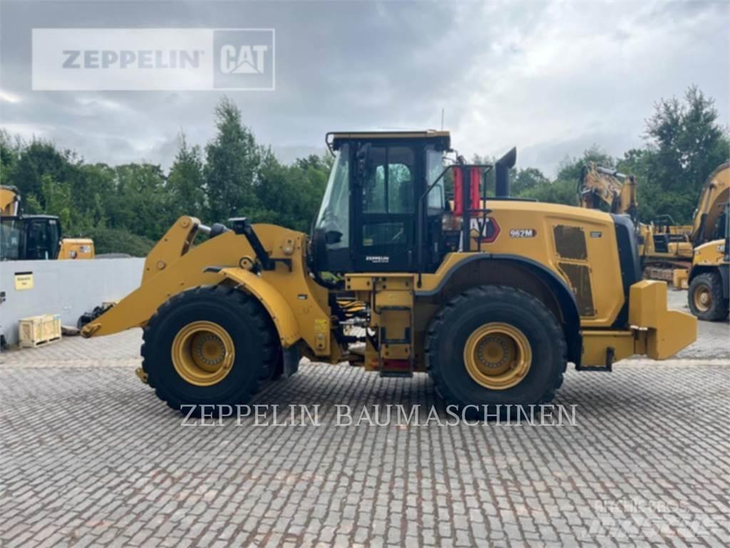 CAT 962M Naudoti ratiniai krautuvai