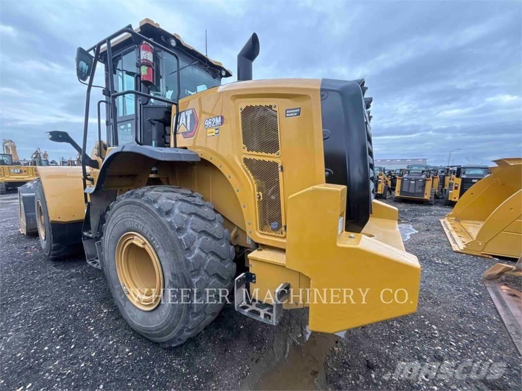 CAT 962M QC Naudoti ratiniai krautuvai