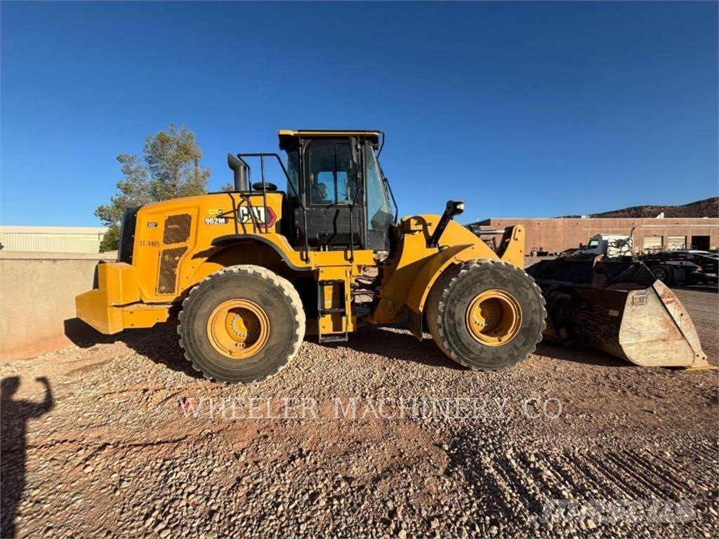 CAT 962M QC Naudoti ratiniai krautuvai
