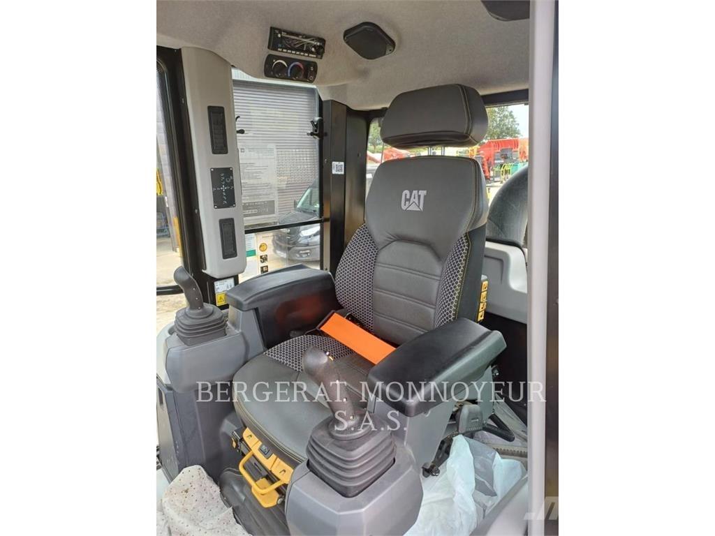 CAT 963 Vikšriniai krautuvai