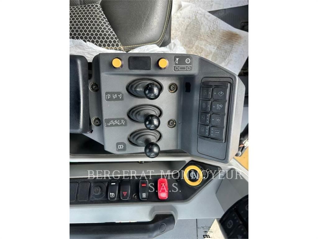 CAT 966 Naudoti ratiniai krautuvai