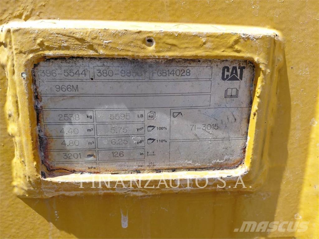 CAT 966 Naudoti ratiniai krautuvai