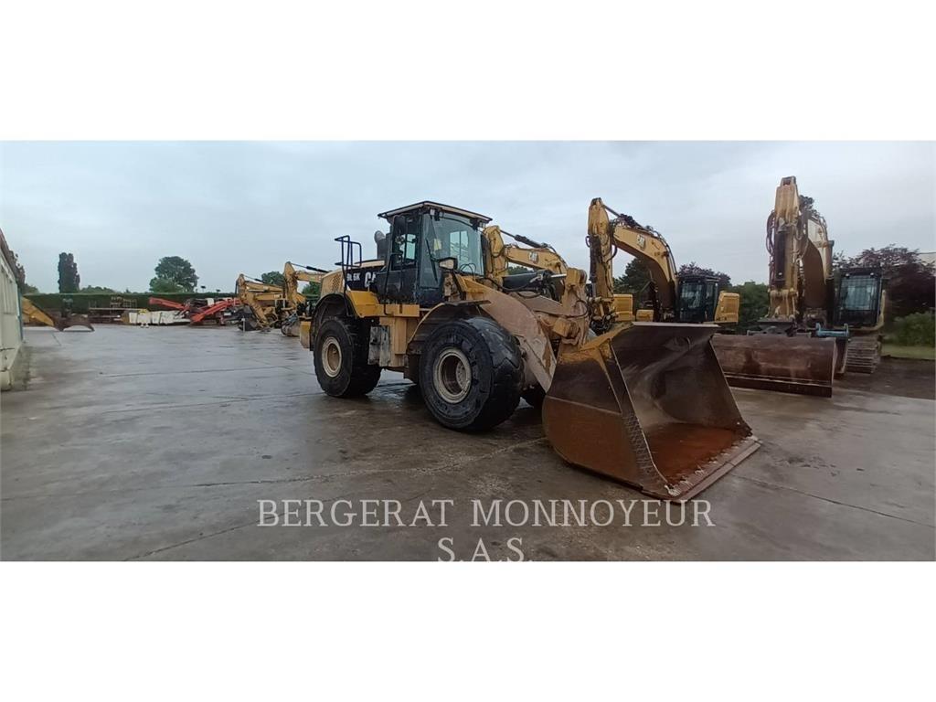 CAT 966K Naudoti ratiniai krautuvai