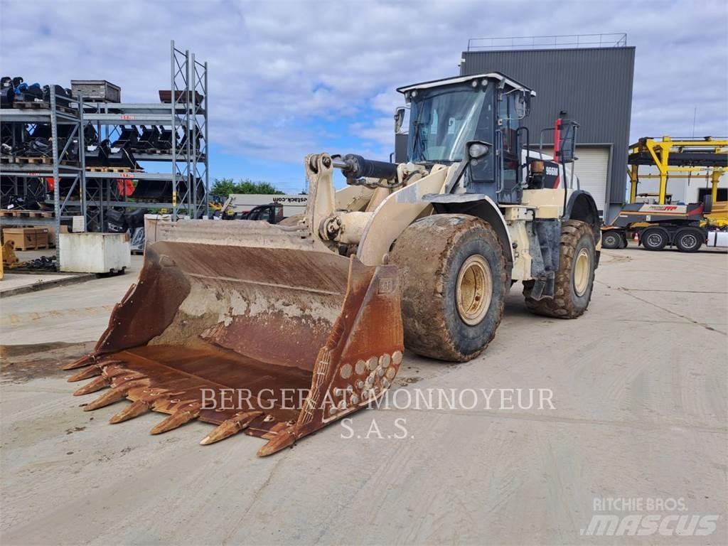 CAT 966M Naudoti ratiniai krautuvai