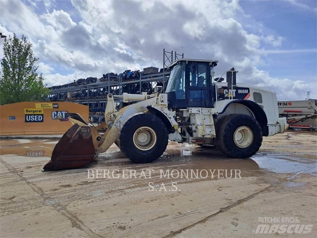 CAT 966M Naudoti ratiniai krautuvai