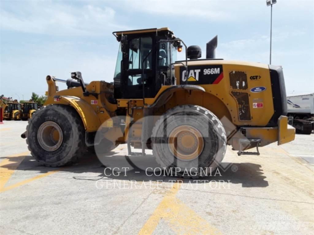 CAT 966M Naudoti ratiniai krautuvai