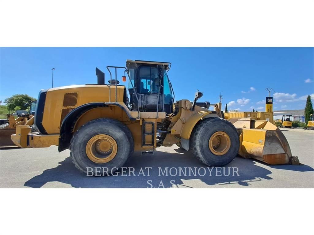 CAT 966M Naudoti ratiniai krautuvai