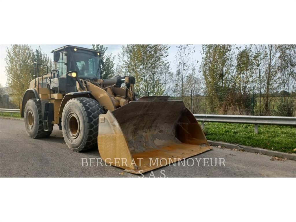 CAT 966M Naudoti ratiniai krautuvai