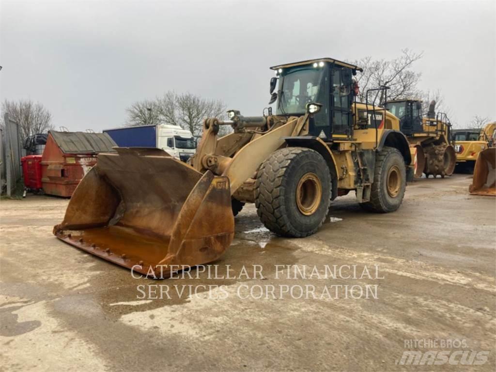 CAT 966M Naudoti ratiniai krautuvai