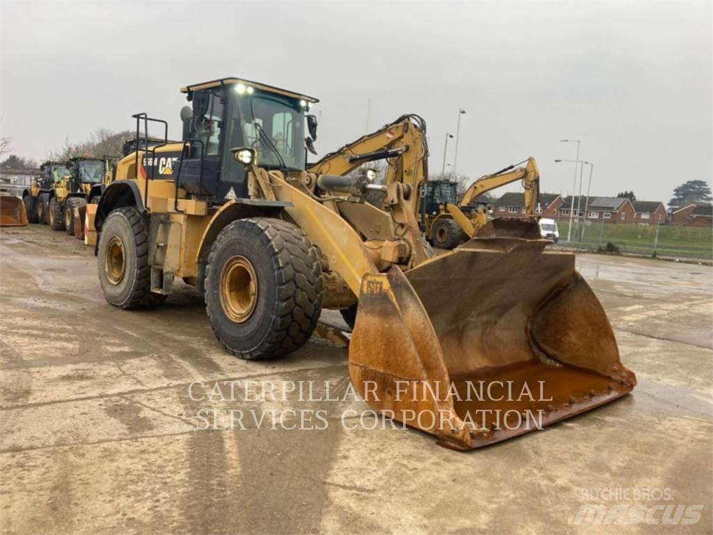 CAT 966M Naudoti ratiniai krautuvai