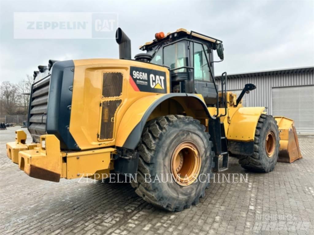 CAT 966M Naudoti ratiniai krautuvai