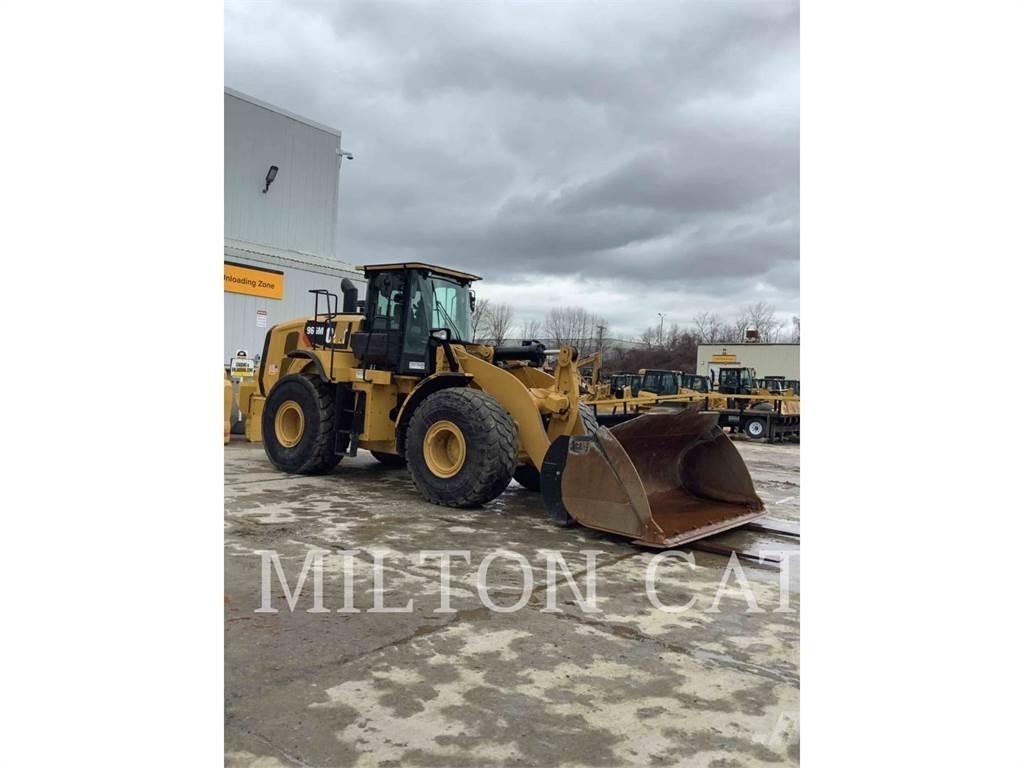 CAT 966M Naudoti ratiniai krautuvai