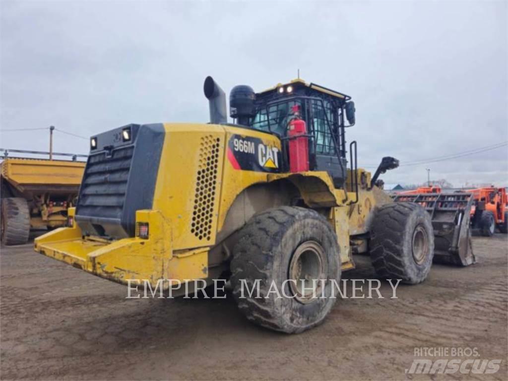 CAT 966M Naudoti ratiniai krautuvai