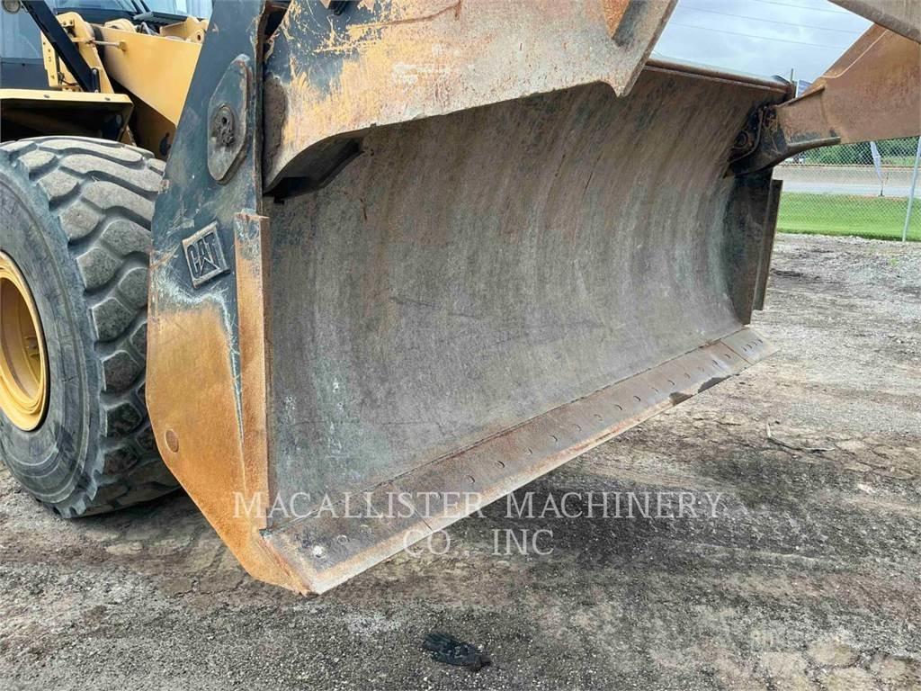 CAT 966M Naudoti ratiniai krautuvai
