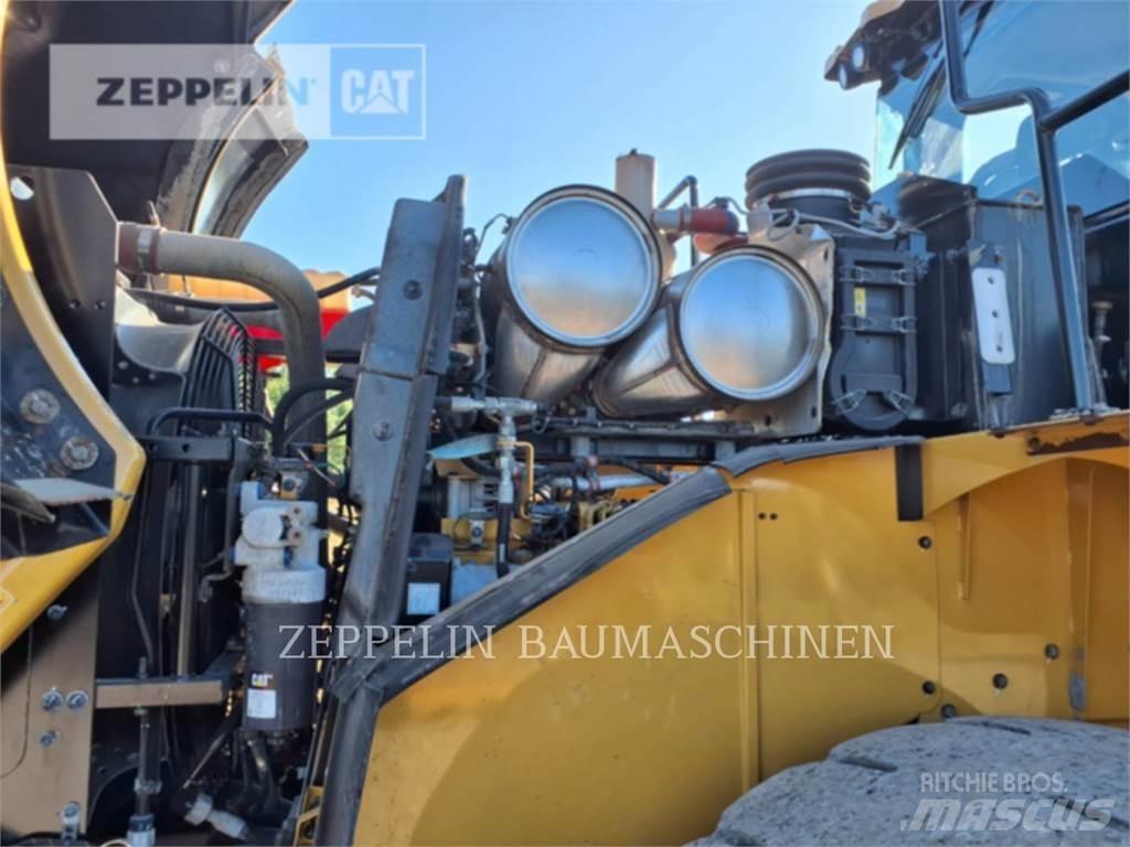 CAT 966M Naudoti ratiniai krautuvai