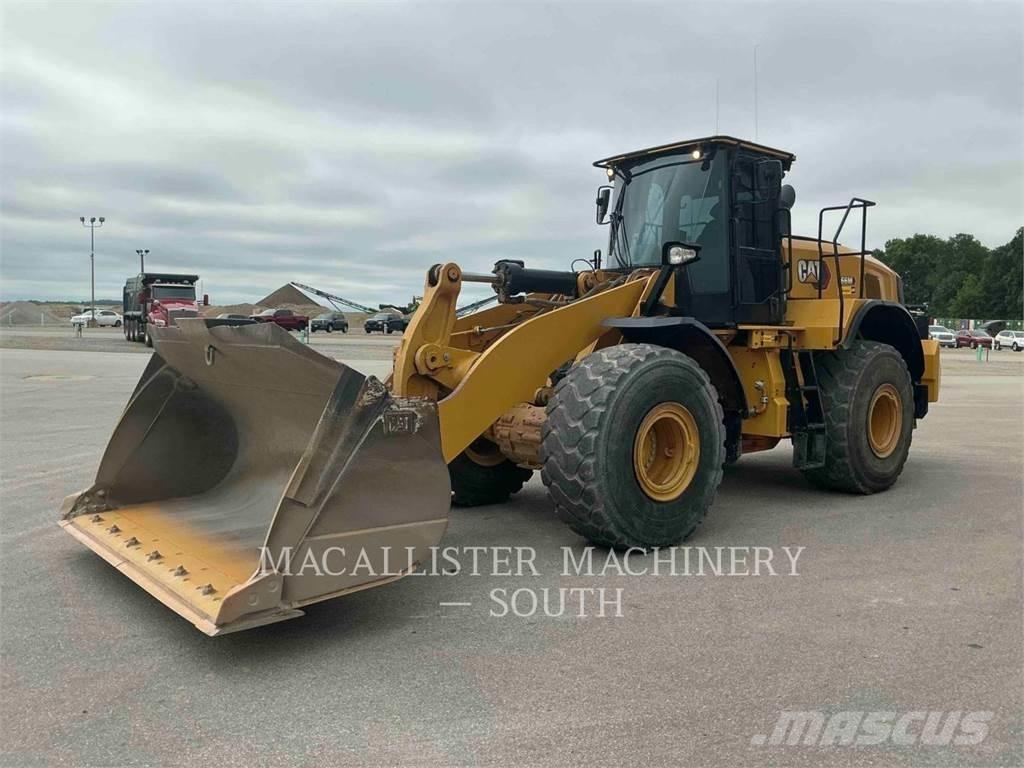 CAT 966M Naudoti ratiniai krautuvai
