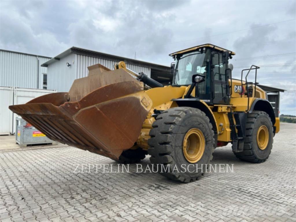 CAT 966M Naudoti ratiniai krautuvai