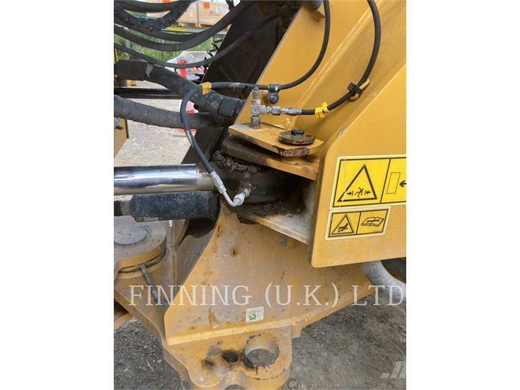 CAT 966M Naudoti ratiniai krautuvai