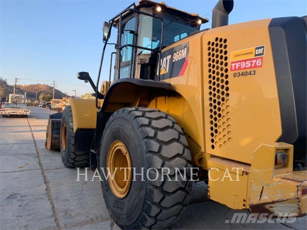 CAT 966M Naudoti ratiniai krautuvai