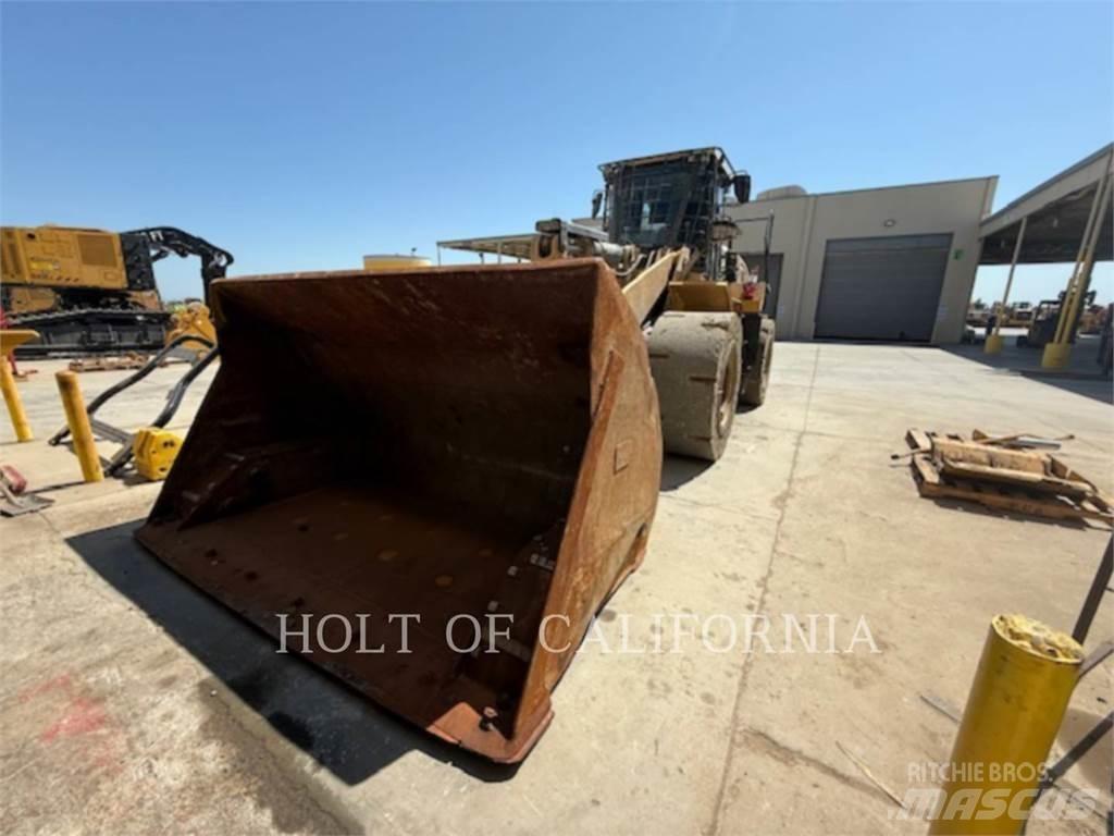 CAT 966M HL Naudoti ratiniai krautuvai