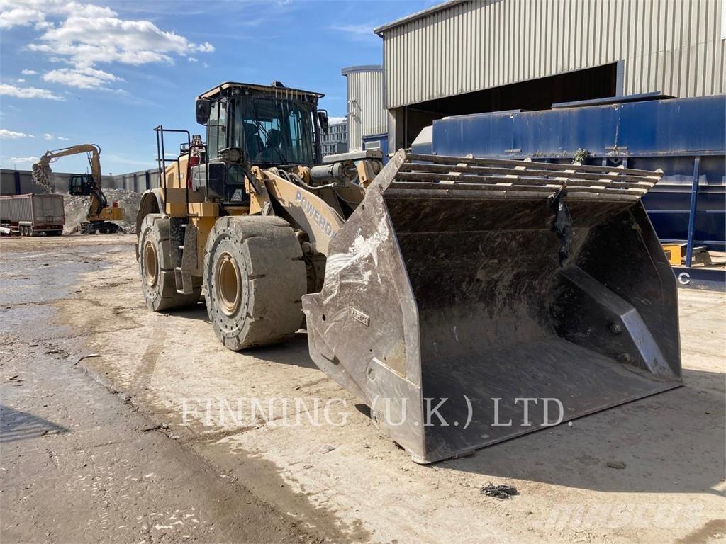 CAT 966M HL Naudoti ratiniai krautuvai