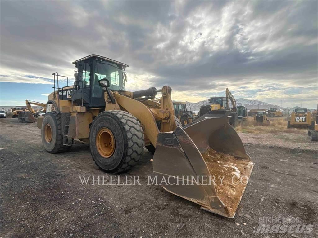 CAT 966M QC 3V Naudoti ratiniai krautuvai