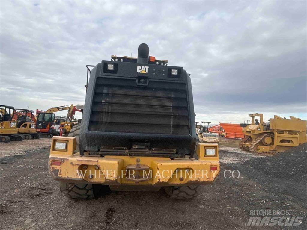 CAT 966M QC 3V Naudoti ratiniai krautuvai