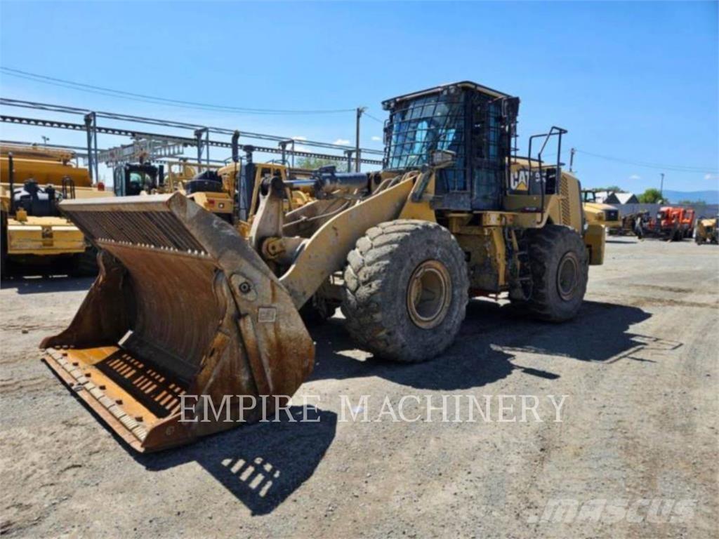 CAT 966M WH Naudoti ratiniai krautuvai